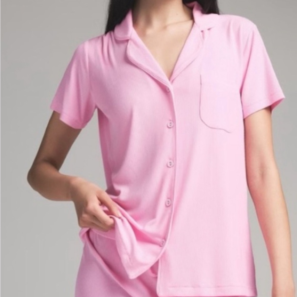 NWT SKIMS Lounge Short Sleeve in Bubble Gum Color - Picture 3 of 8